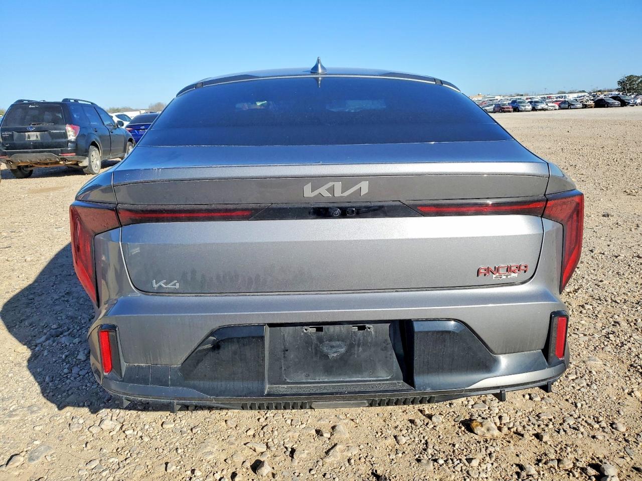 2025 KIA K4 GT LINE photo 6
