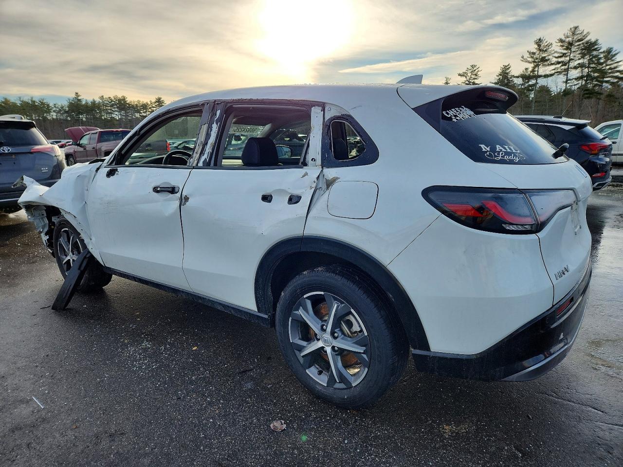 2024 HONDA HR-V EXL photo 2