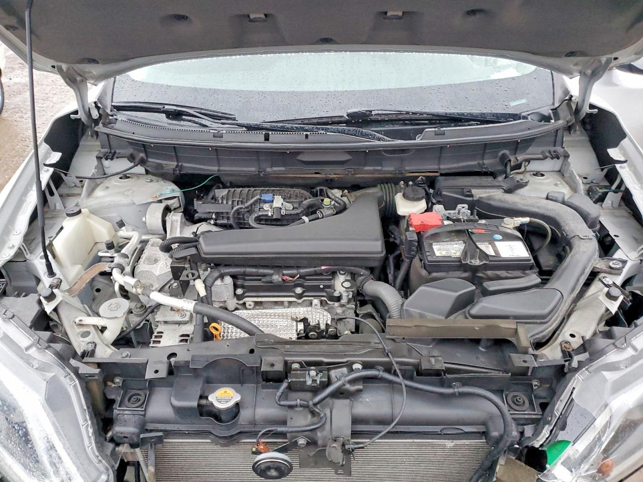 2016 NISSAN ROGUE S photo 11