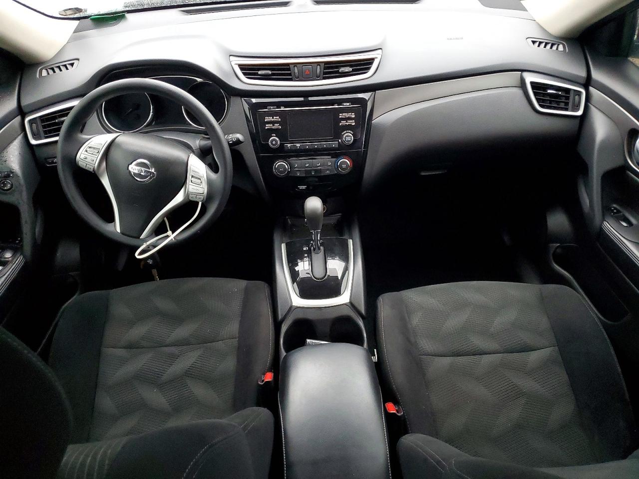 2016 NISSAN ROGUE S photo 8