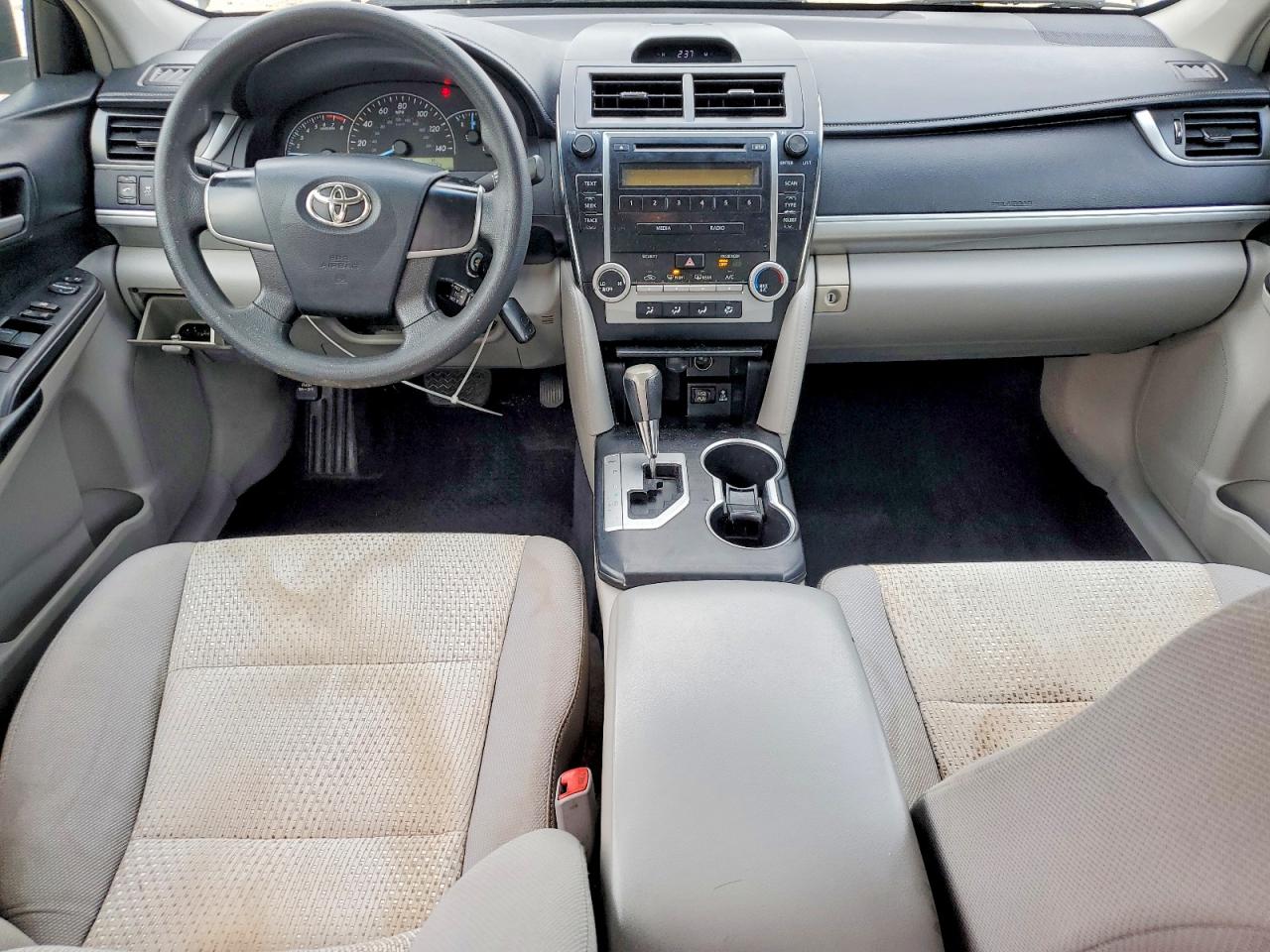 2012 TOYOTA CAMRY BASE photo 8