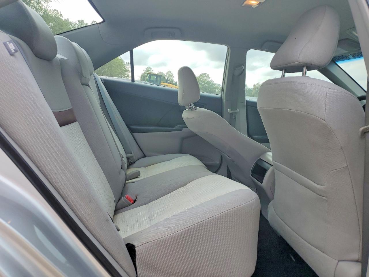 2012 TOYOTA CAMRY BASE photo 10