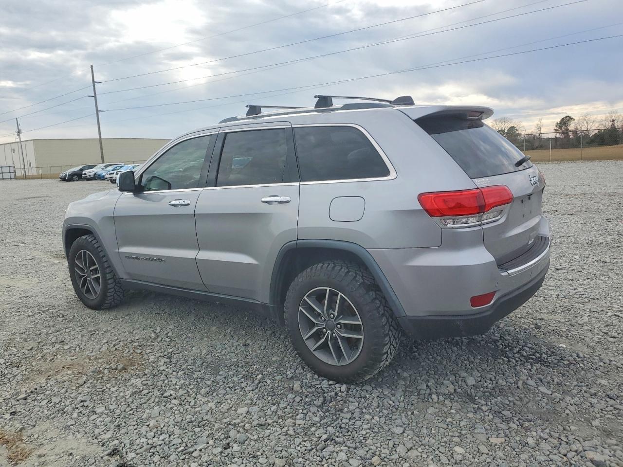 2019 JEEP GRAND CHEROKEE LIMITED photo 3