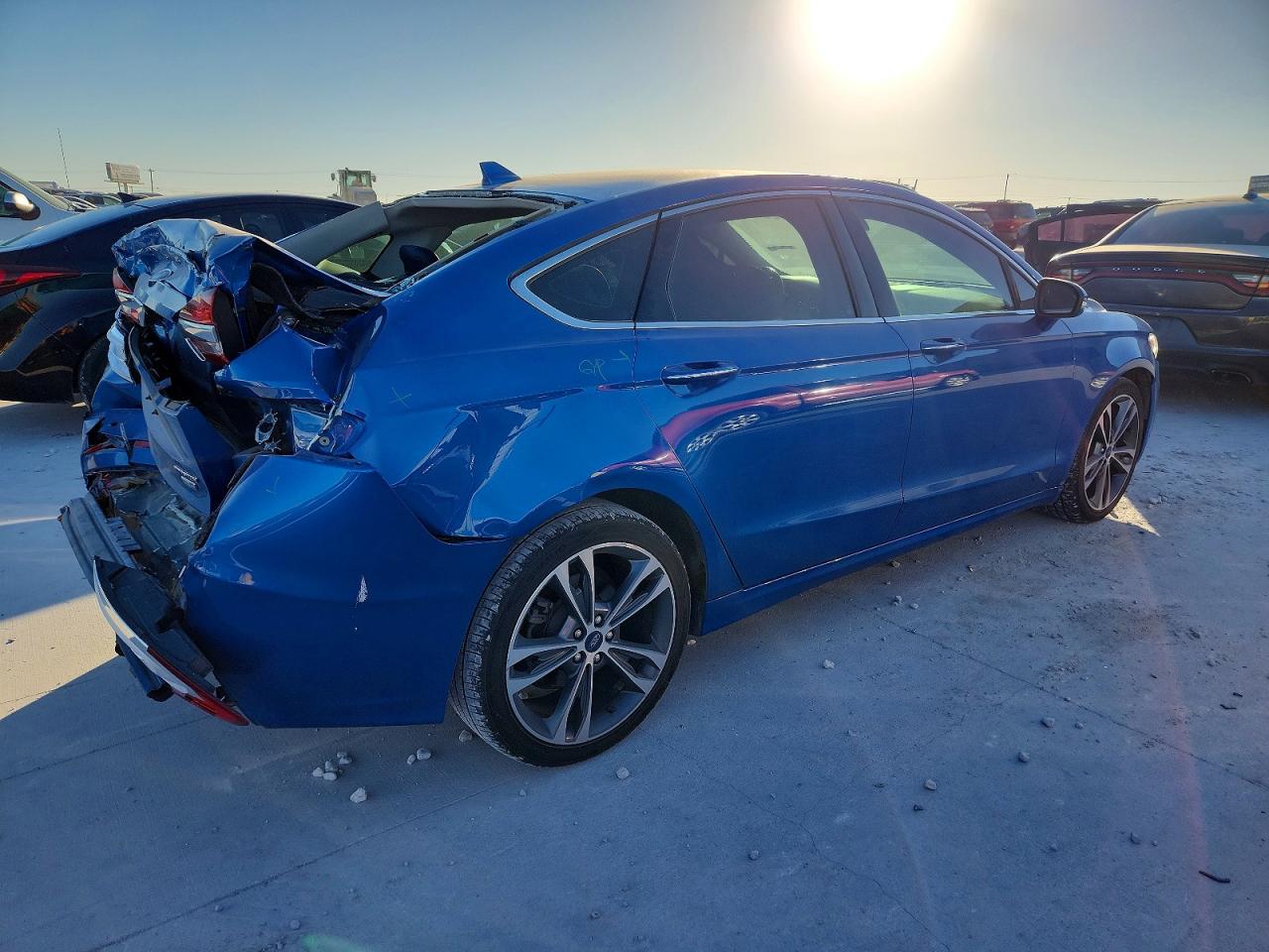 2020 FORD FUSION TITANIUM photo 3