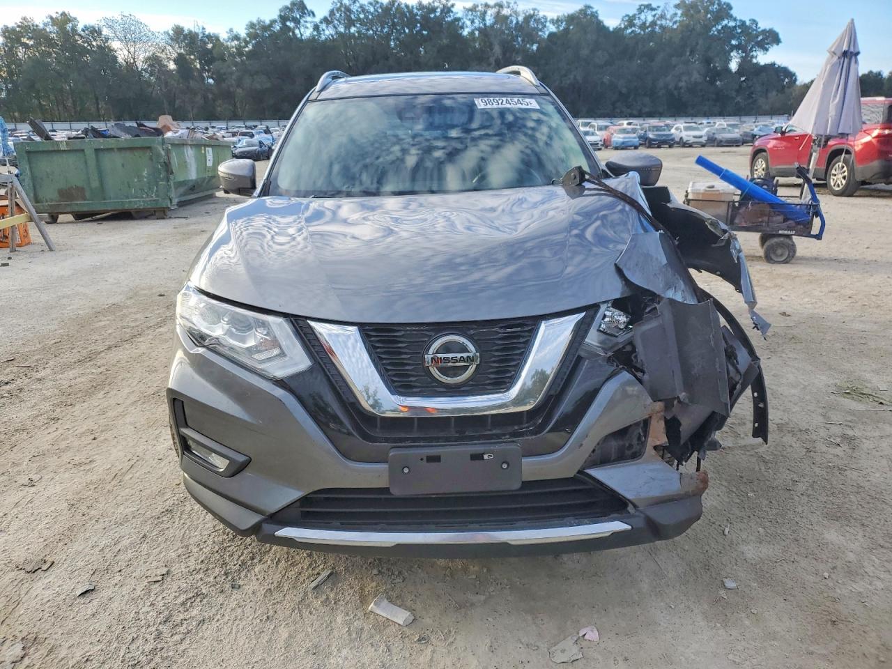 2020 NISSAN ROGUE S photo 5