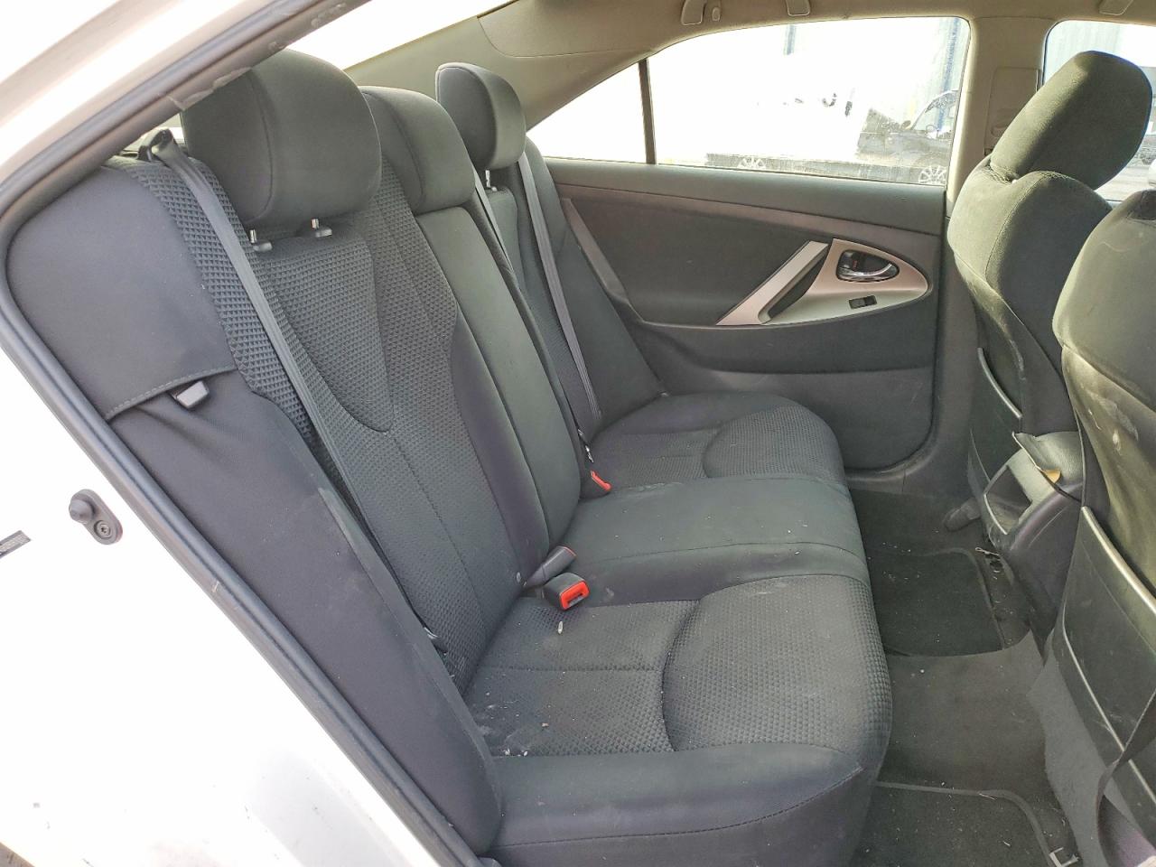 2009 TOYOTA CAMRY BASE photo 11