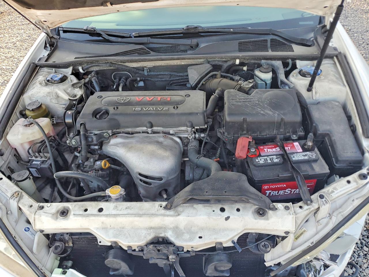 2005 TOYOTA CAMRY LE photo 11