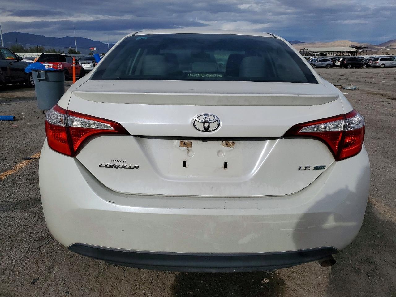 2014 TOYOTA COROLLA ECO photo 6