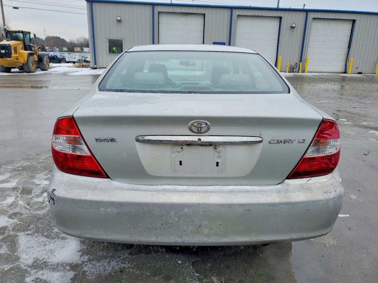 2003 TOYOTA CAMRY LE photo 6
