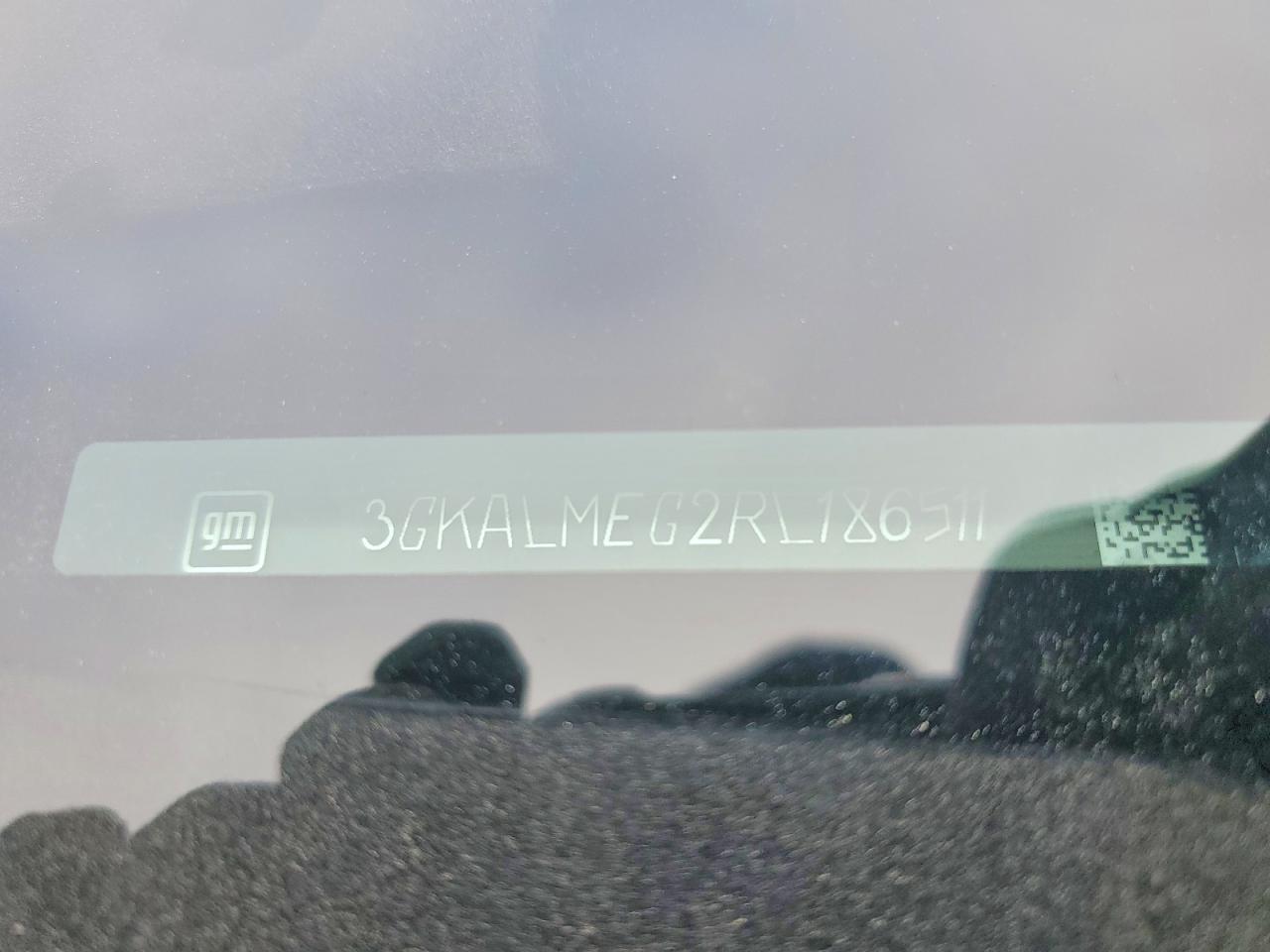 2024 GMC TERRAIN photo 12