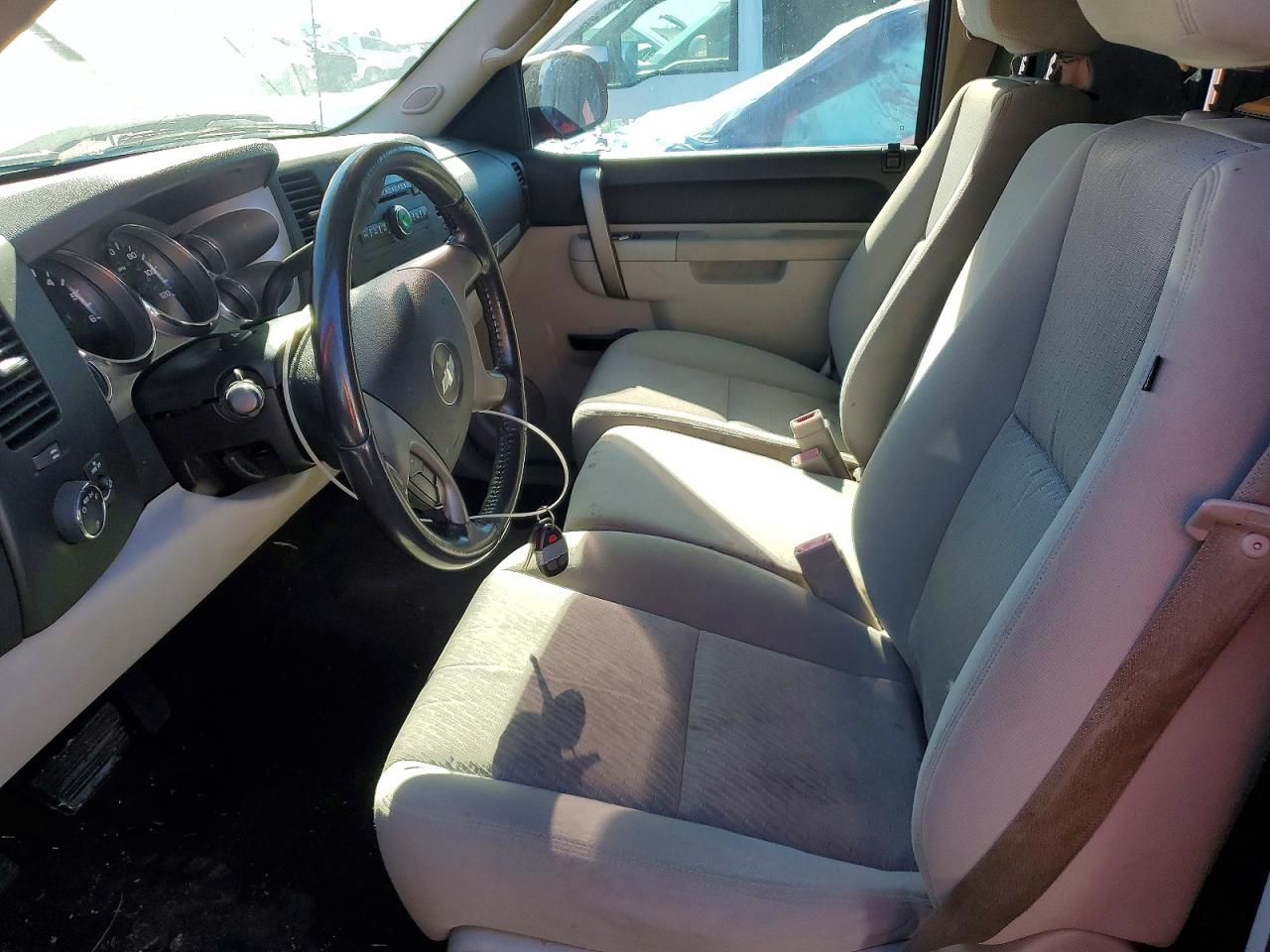 2010 CHEVROLET SILVERADO C1500 LT photo 7