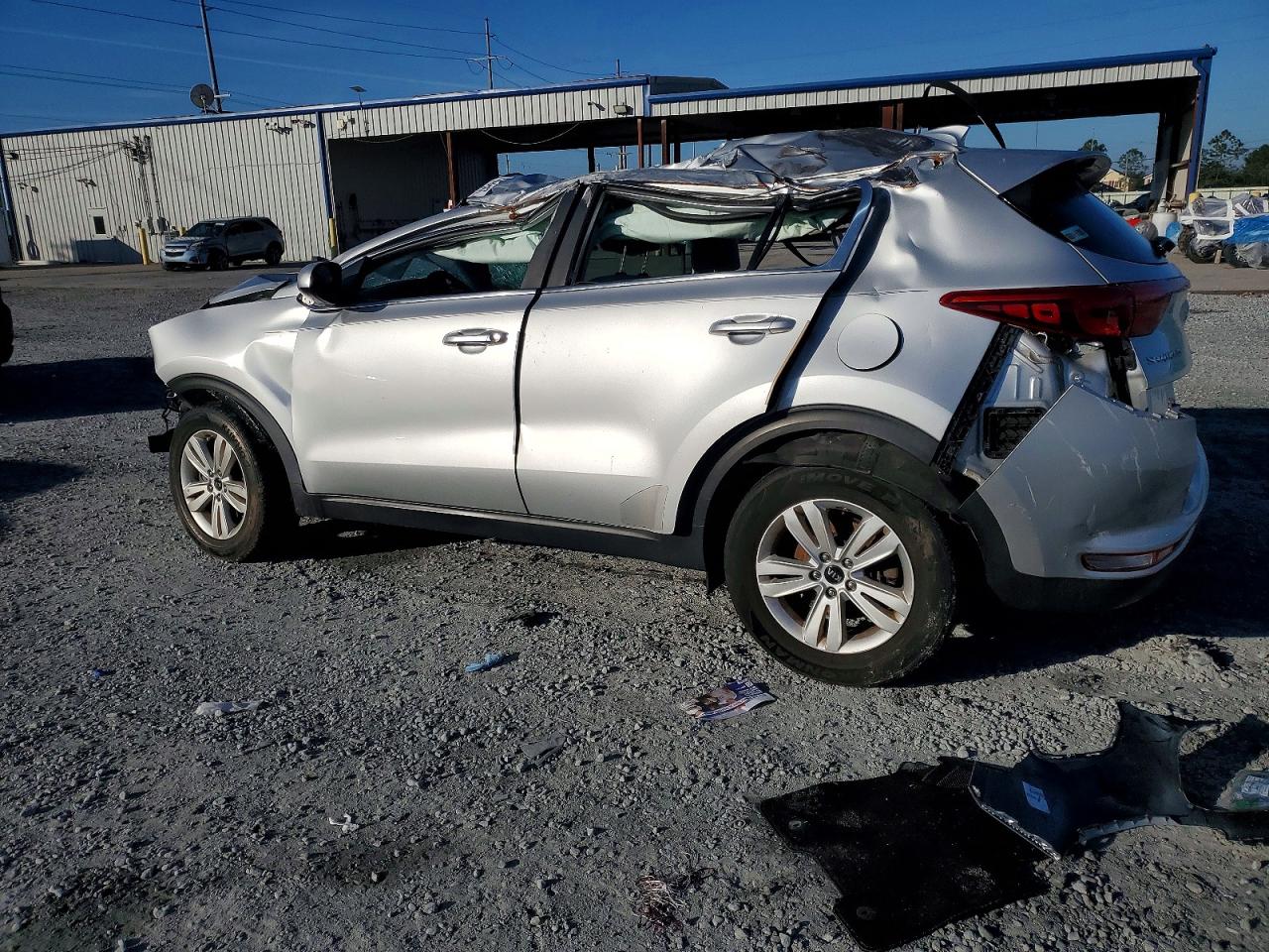 2019 KIA SPORTAGE LX photo 3