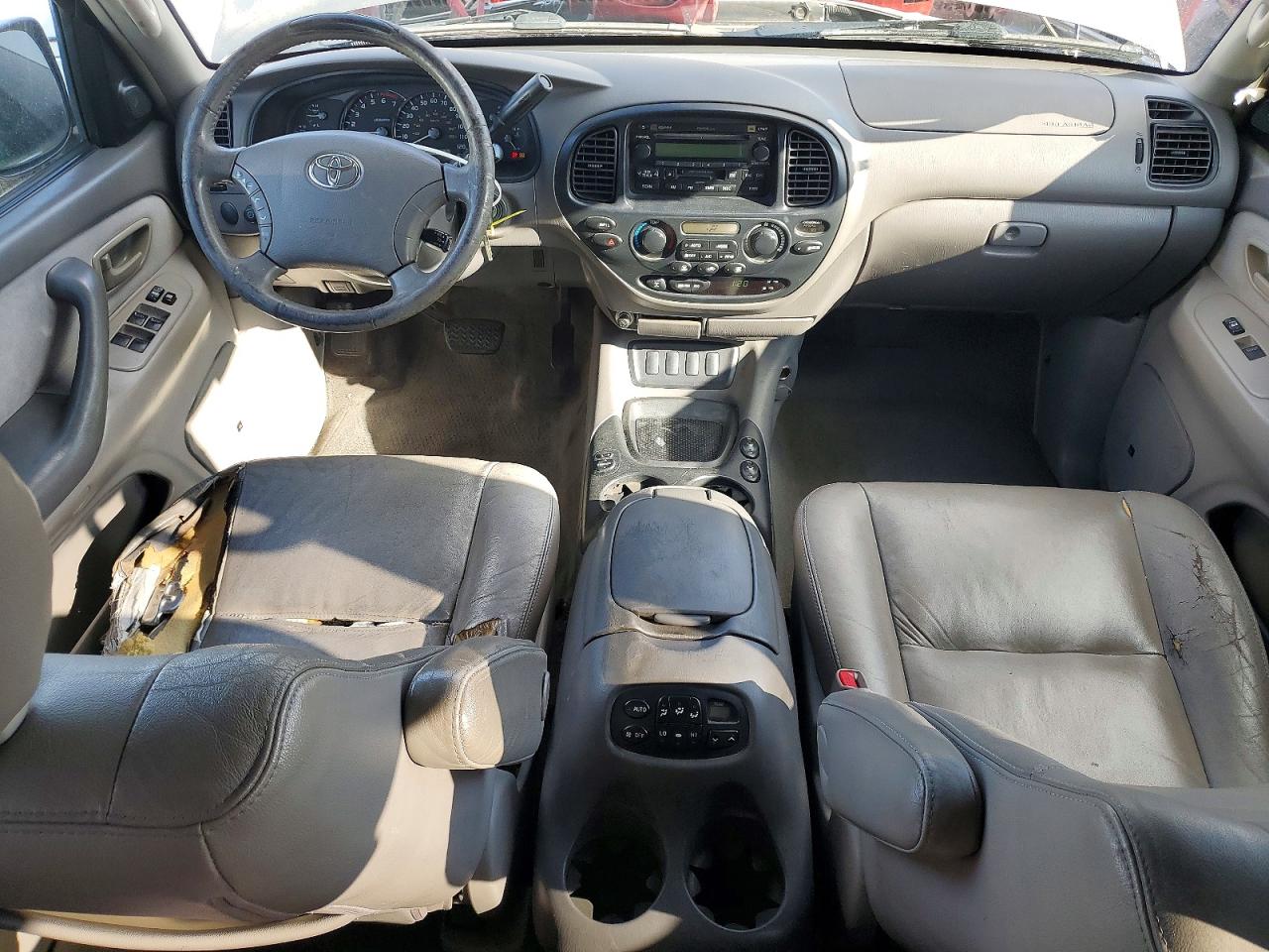 2005 TOYOTA SEQUOIA SR5 photo 8
