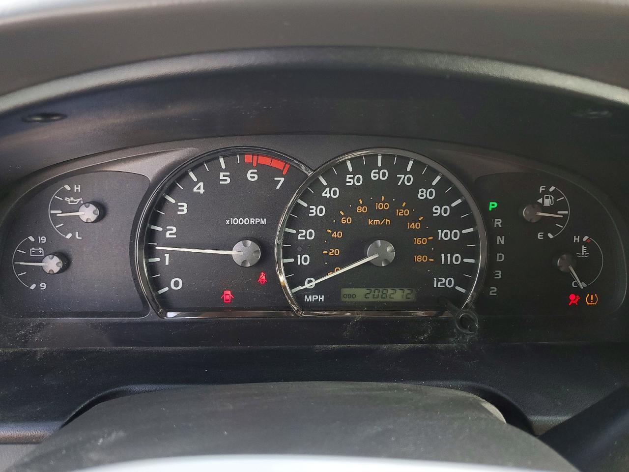2005 TOYOTA SEQUOIA SR5 photo 9