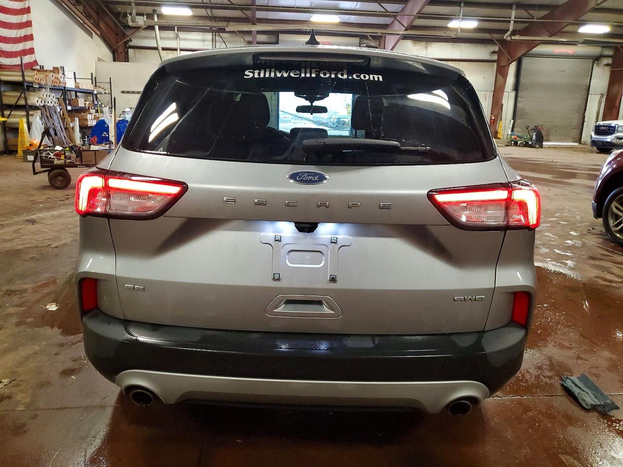 2022 FORD ESCAPE SE photo 6