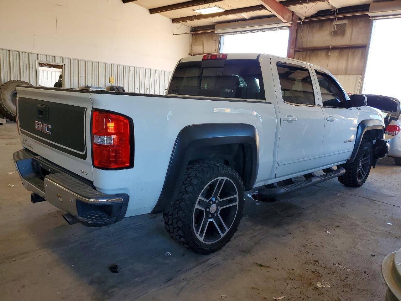 2015 GMC SIERRA K1500 SLE photo 5