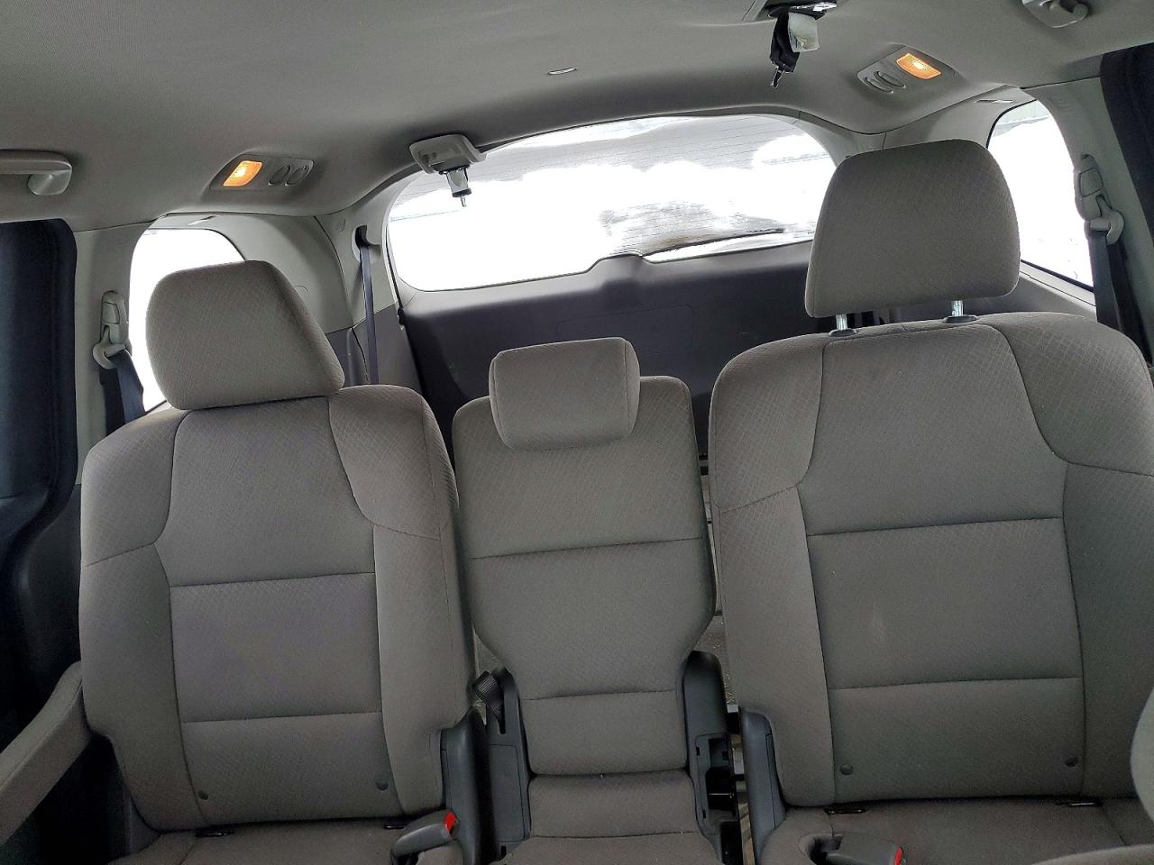 2016 HONDA ODYSSEY EX photo 10