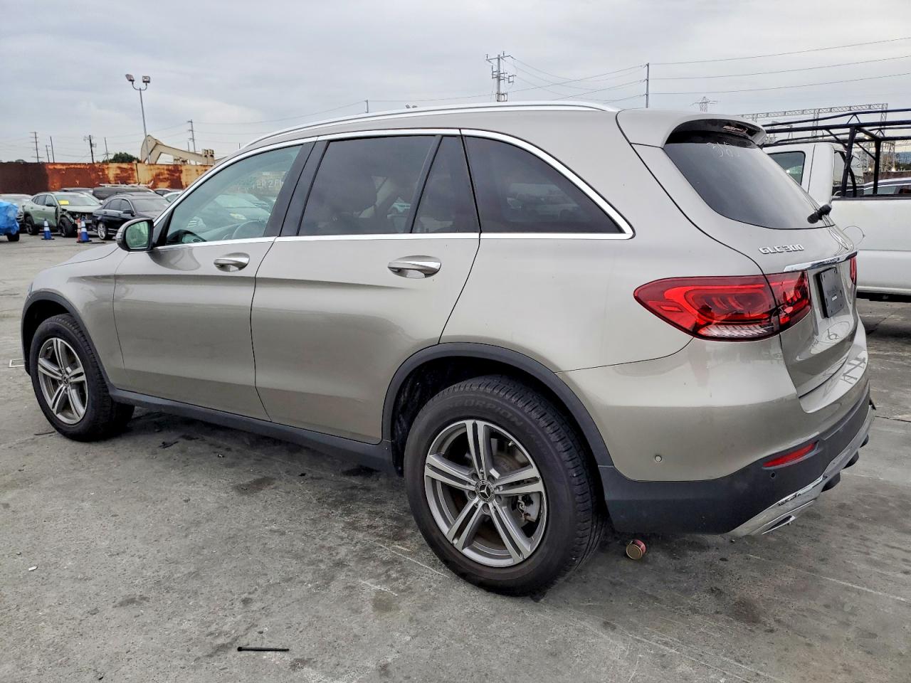 2022 MERCEDES-BENZ GLC 300 photo 2
