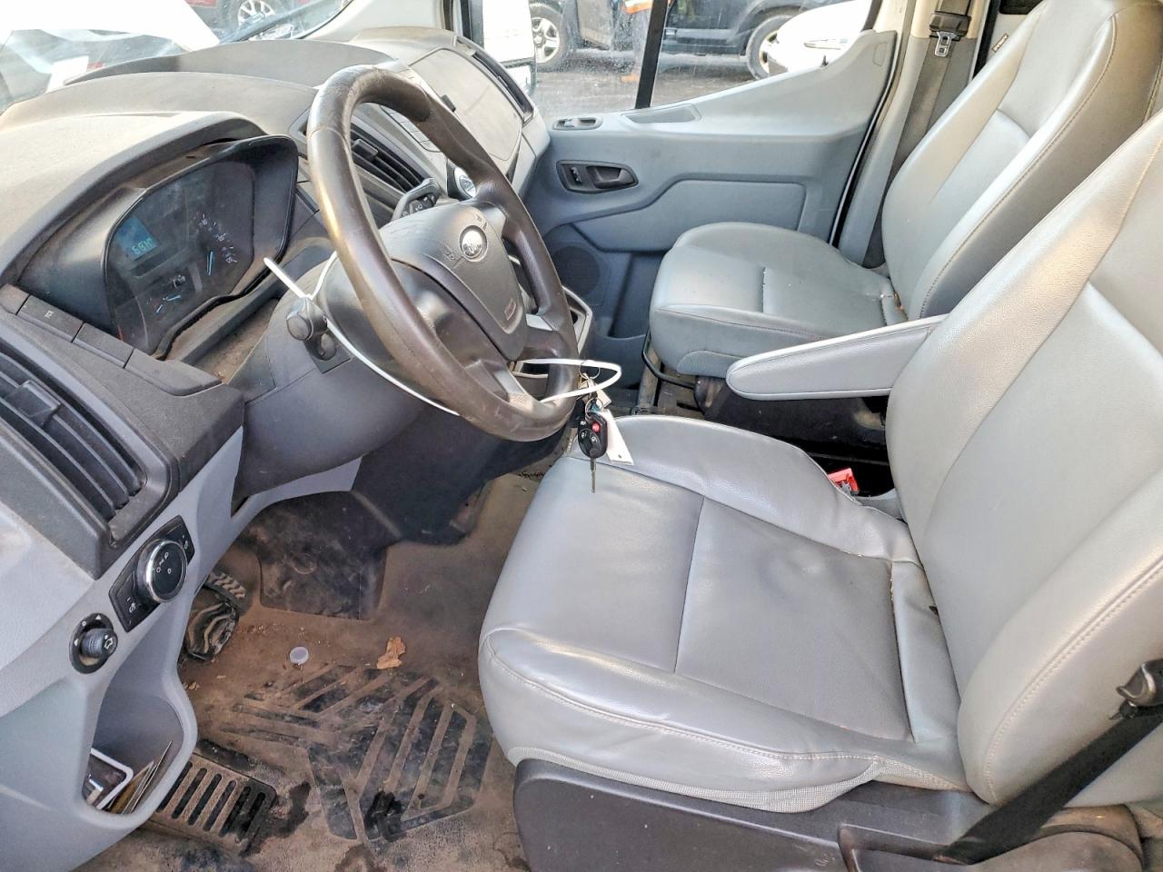 2016 FORD TRANSIT T-150 photo 7
