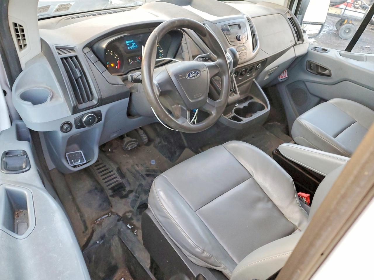 2016 FORD TRANSIT T-150 photo 8