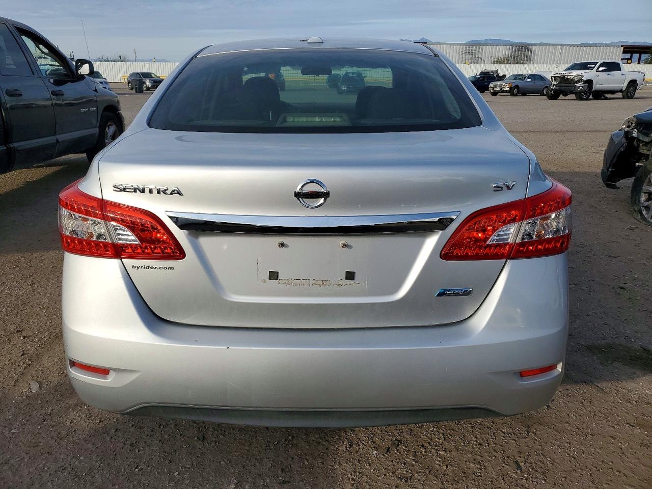 2014 NISSAN SENTRA S photo 16