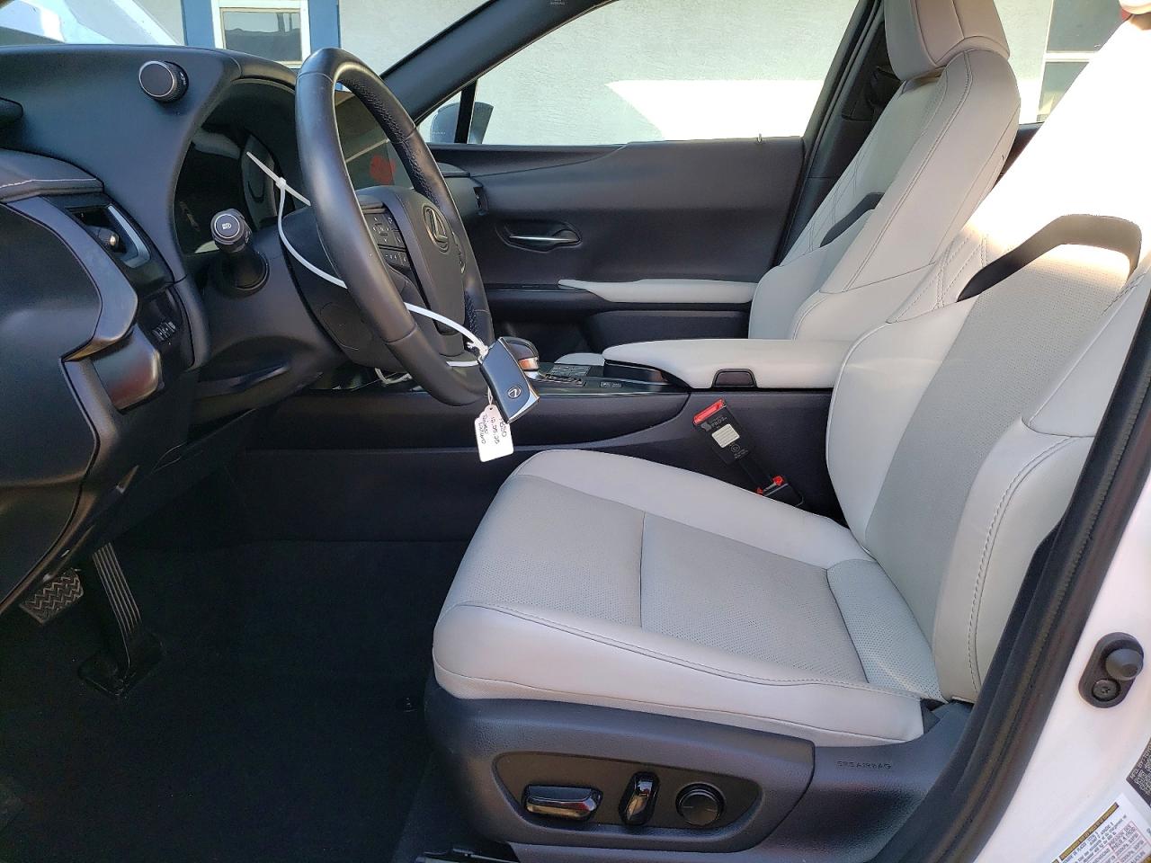 2025 LEXUS UX 300H BASE photo 7