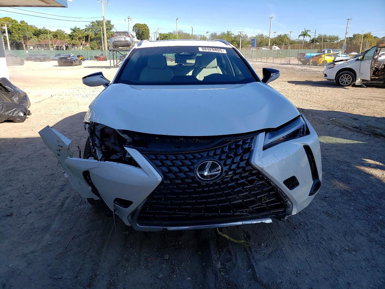 2025 LEXUS UX 300H BASE photo 5
