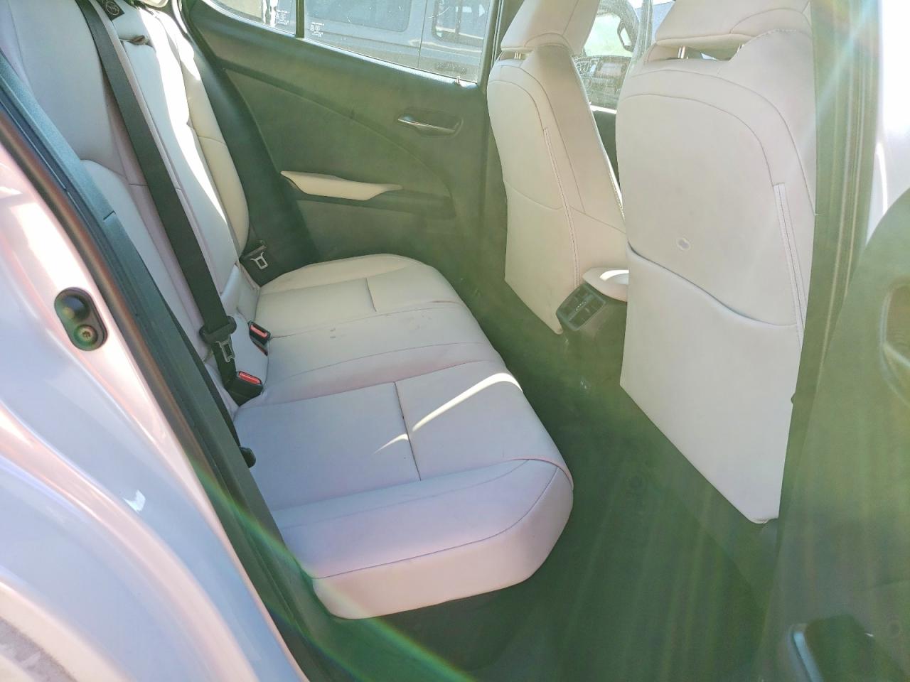 2025 LEXUS UX 300H BASE photo 11