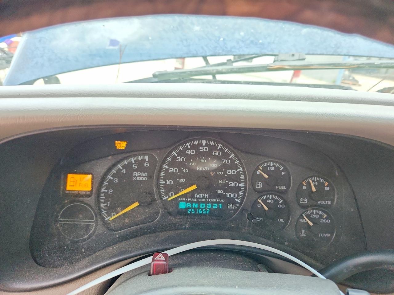 2000 CHEVROLET SILVERADO K1500 photo 9