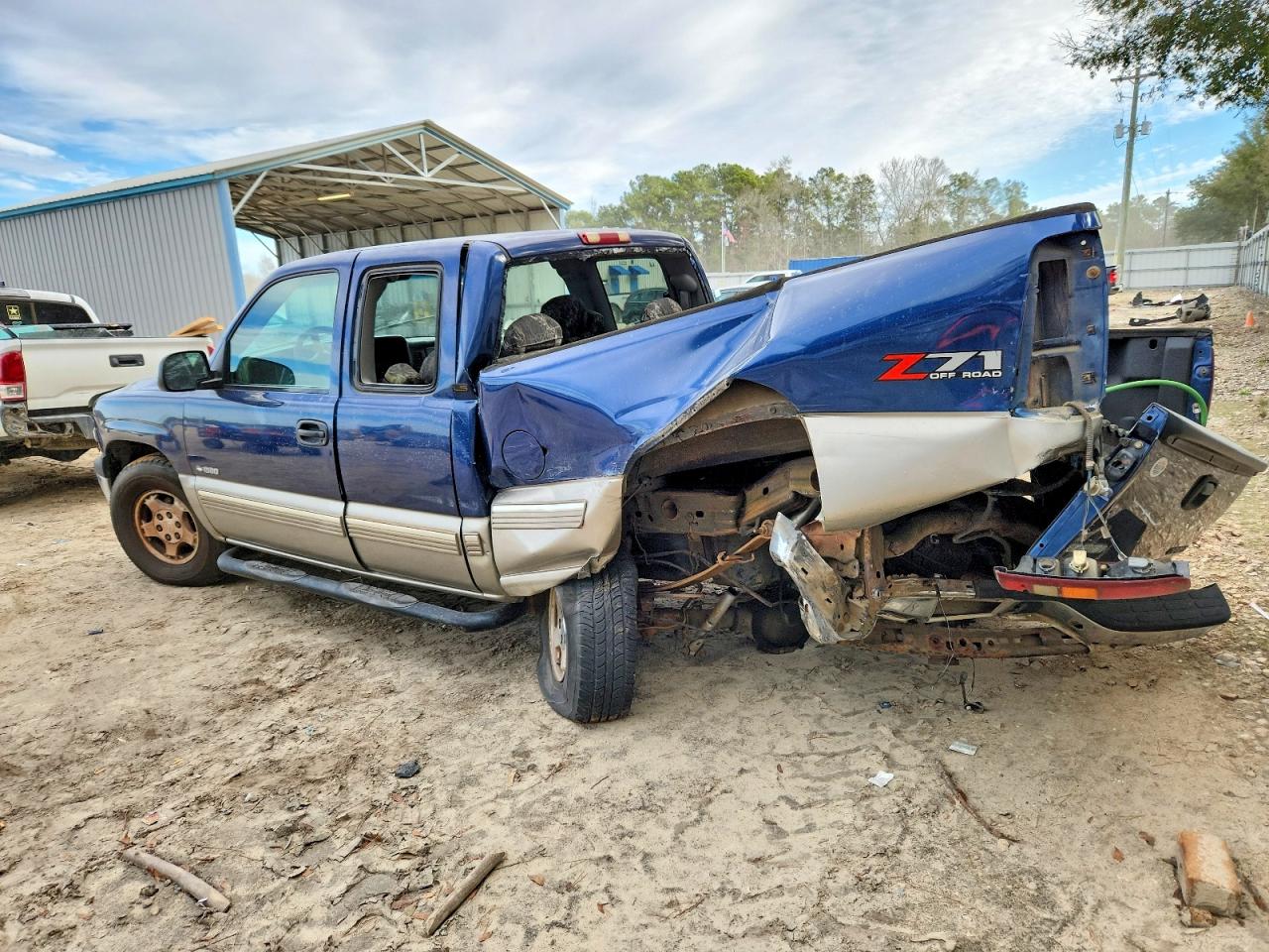 2000 CHEVROLET SILVERADO K1500 photo 2