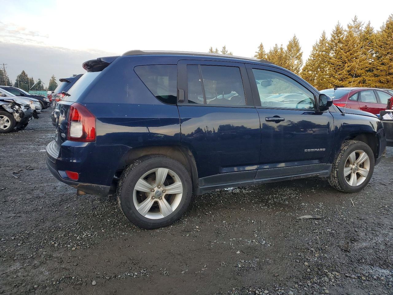 2016 JEEP COMPASS LATITUDE photo 3