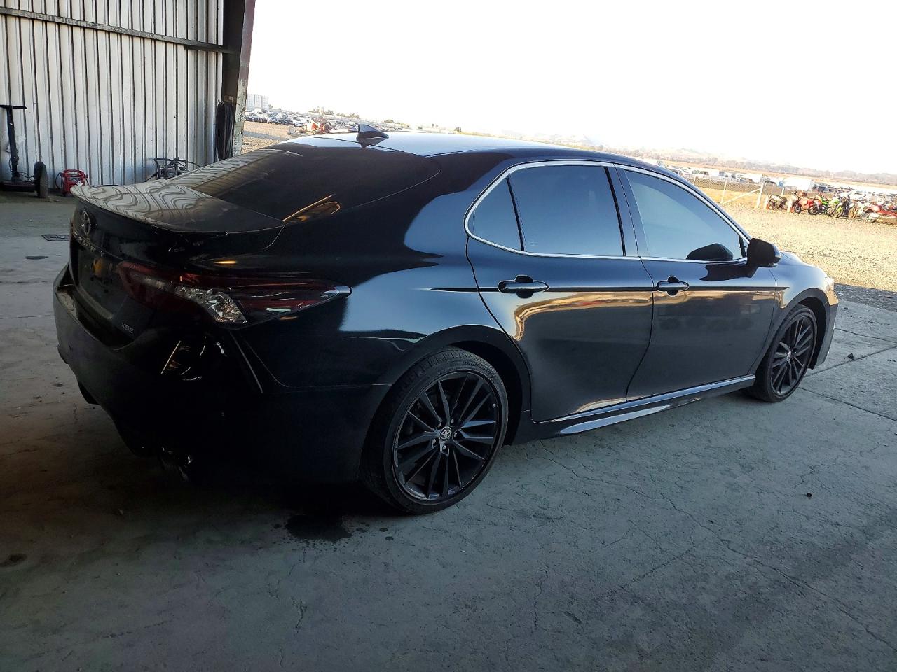 2024 TOYOTA CAMRY XSE photo 3