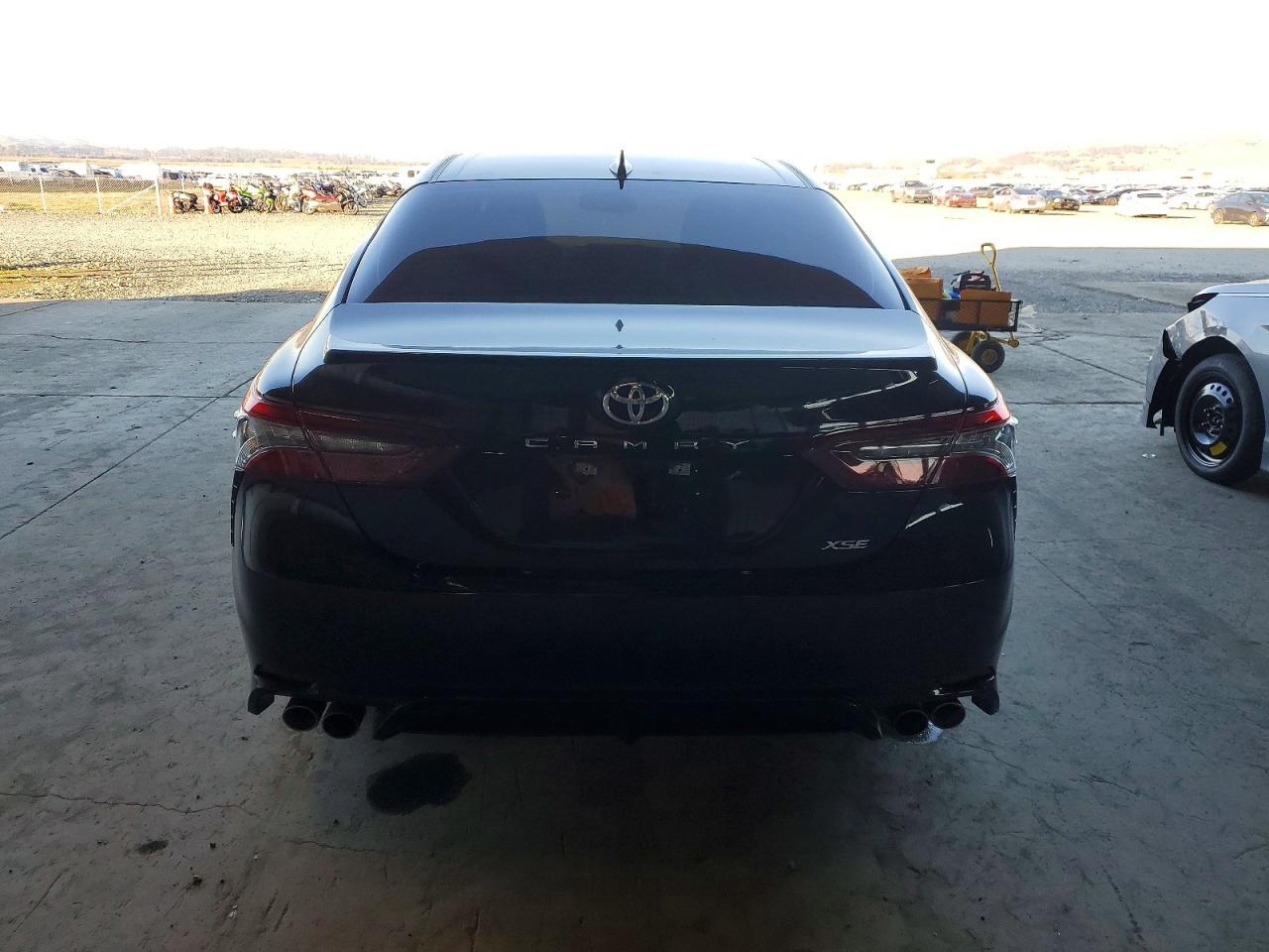 2024 TOYOTA CAMRY XSE photo 6