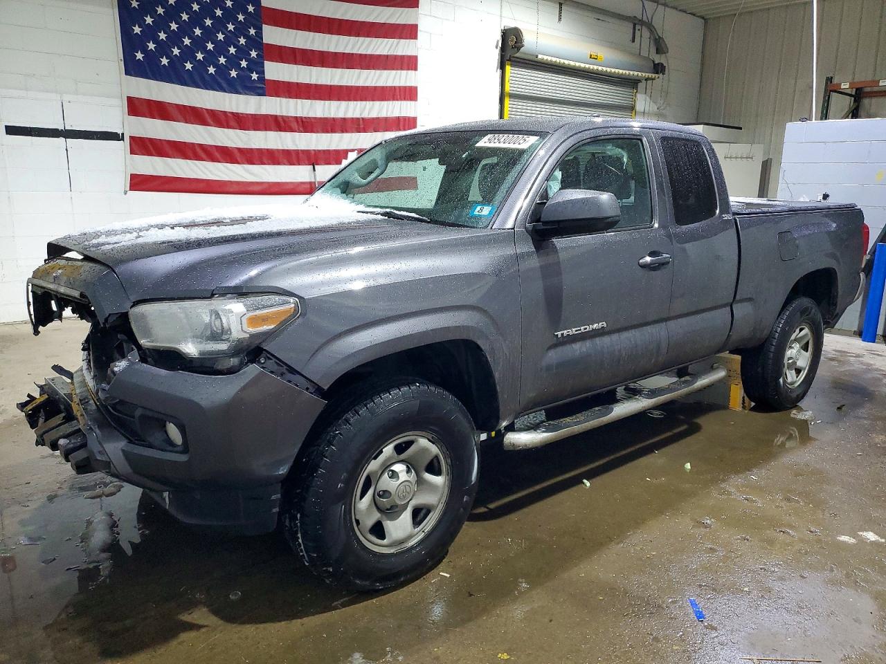 2017 TOYOTA TACOMA