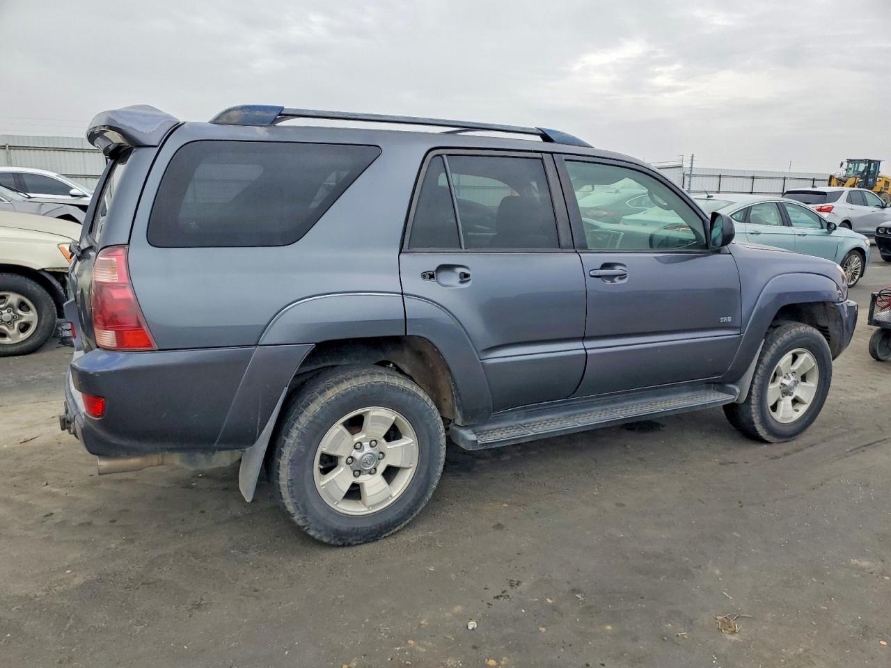 2005 TOYOTA 4RUNNER SR5 photo 3