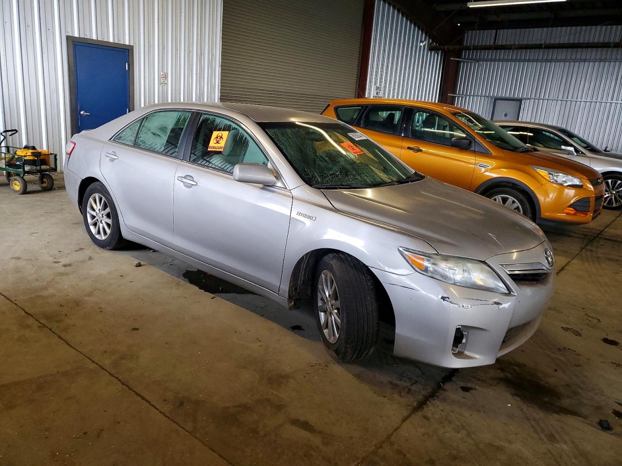 2010 TOYOTA CAMRY HYBRID photo 10