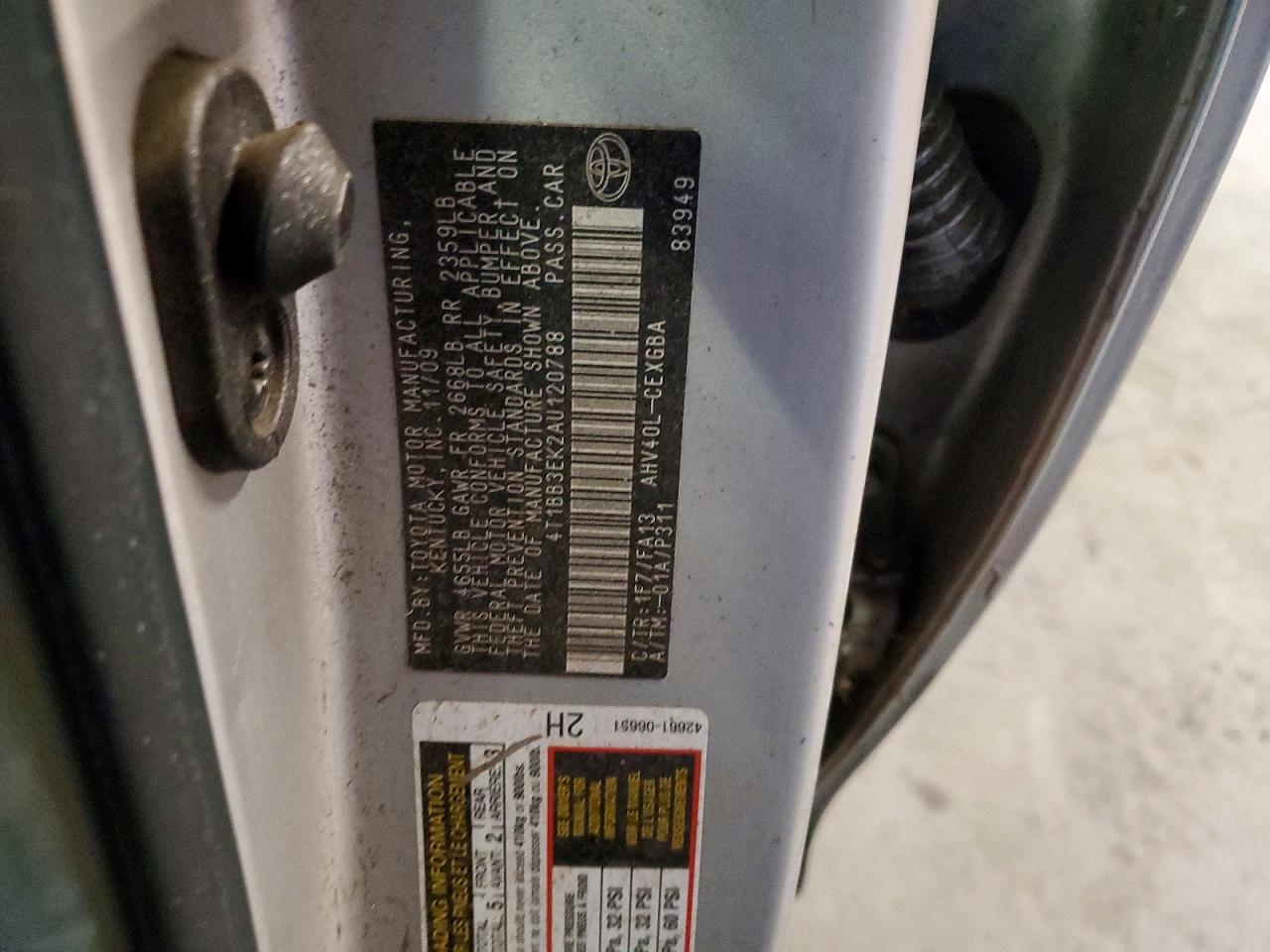 2010 TOYOTA CAMRY HYBRID photo 34