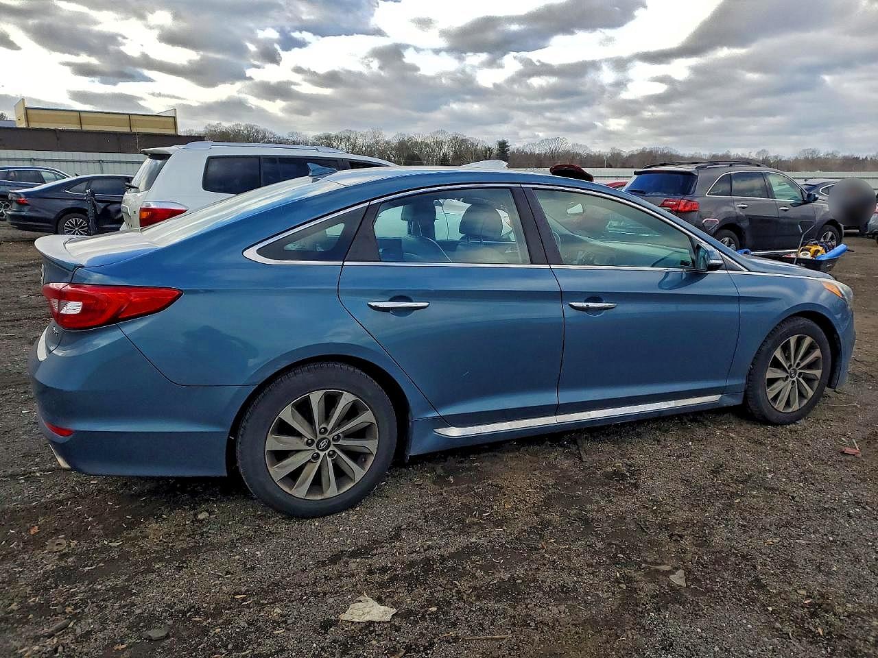 2015 HYUNDAI SONATA SPORT photo 3