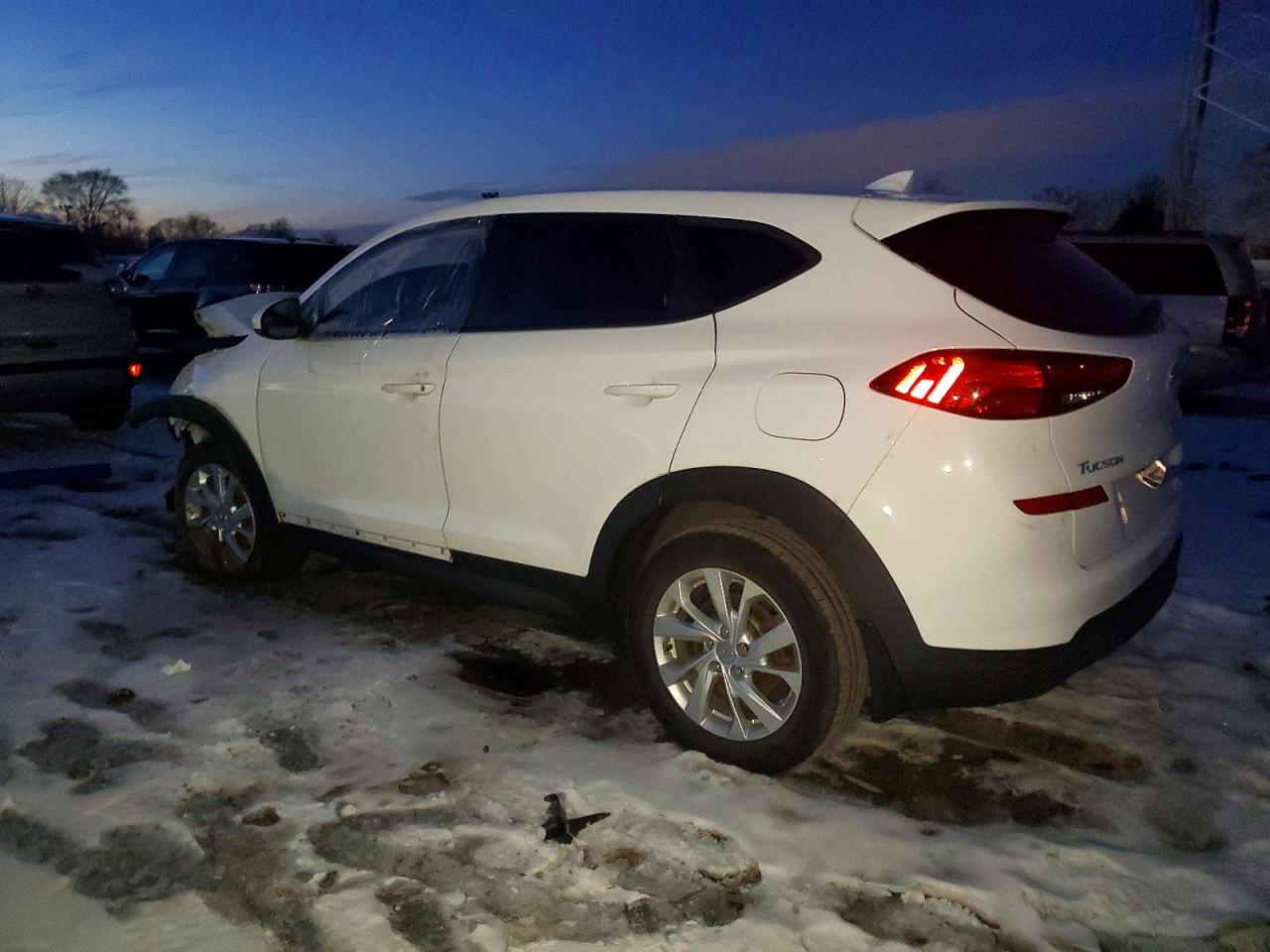 2020 HYUNDAI TUCSON SE photo 2
