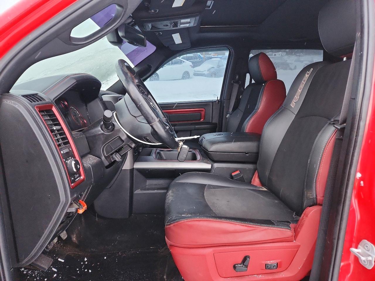 2016 RAM 1500 REBEL photo 7
