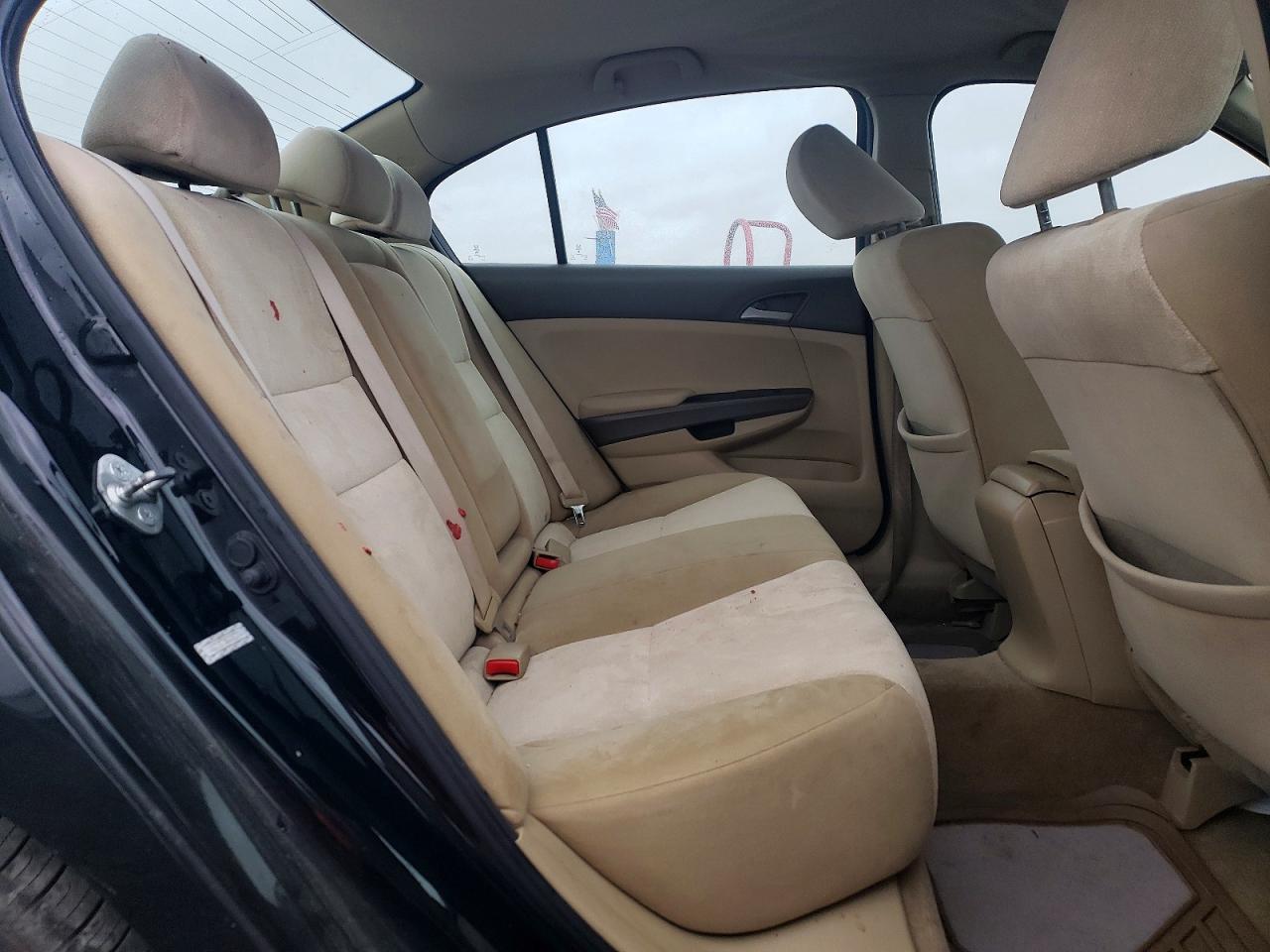 2010 HONDA ACCORD LX photo 10