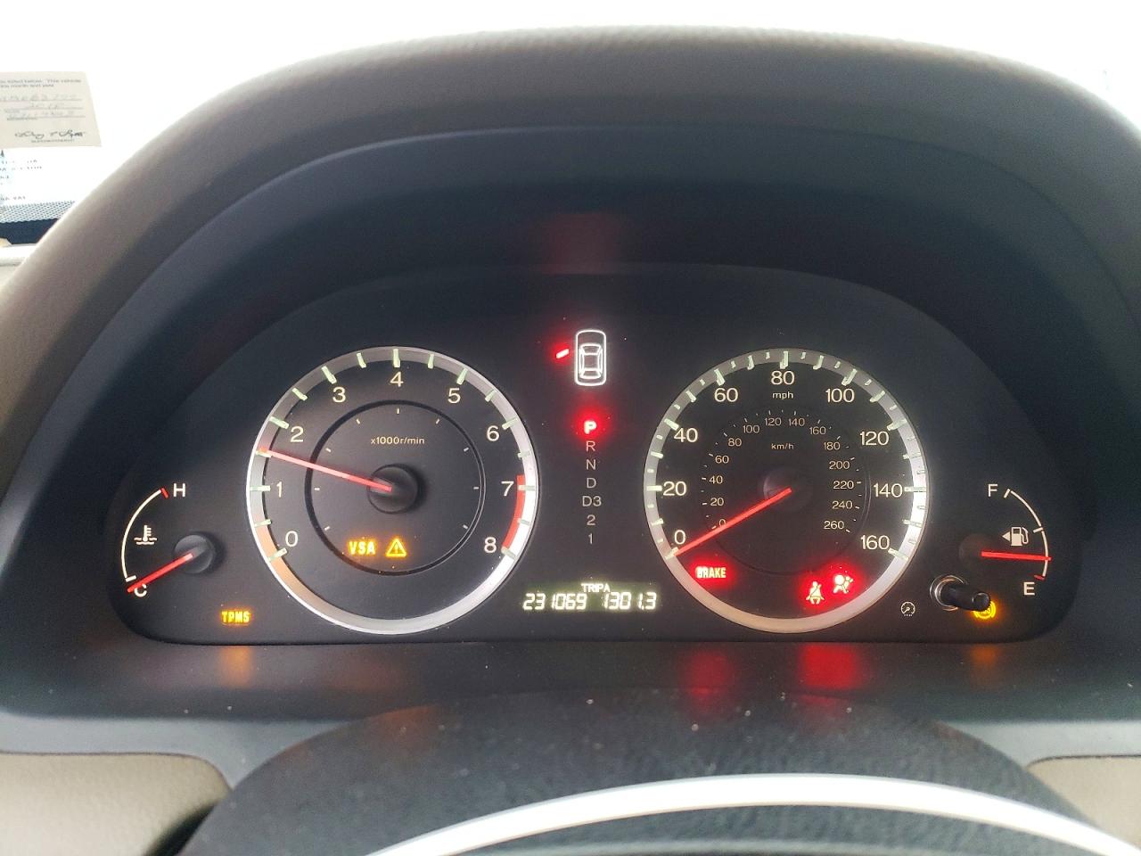 2010 HONDA ACCORD LX photo 9