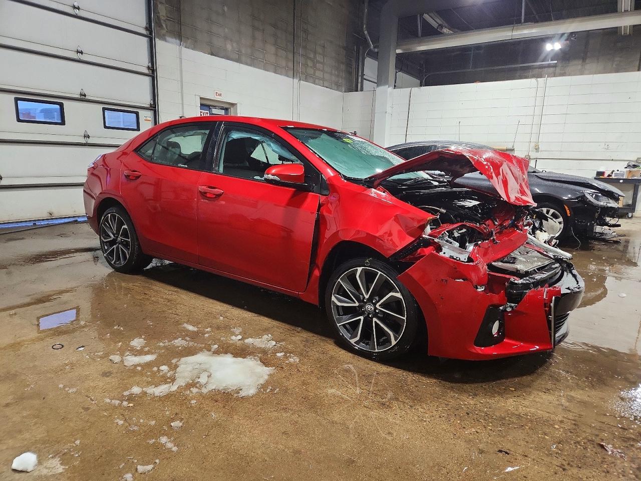 2016 TOYOTA COROLLA photo 4