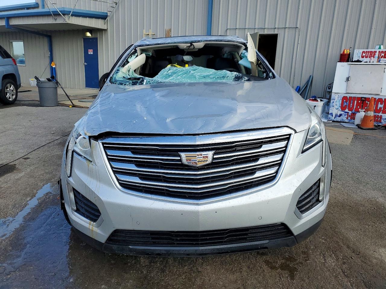 2017 CADILLAC XT5 LUXURY photo 5