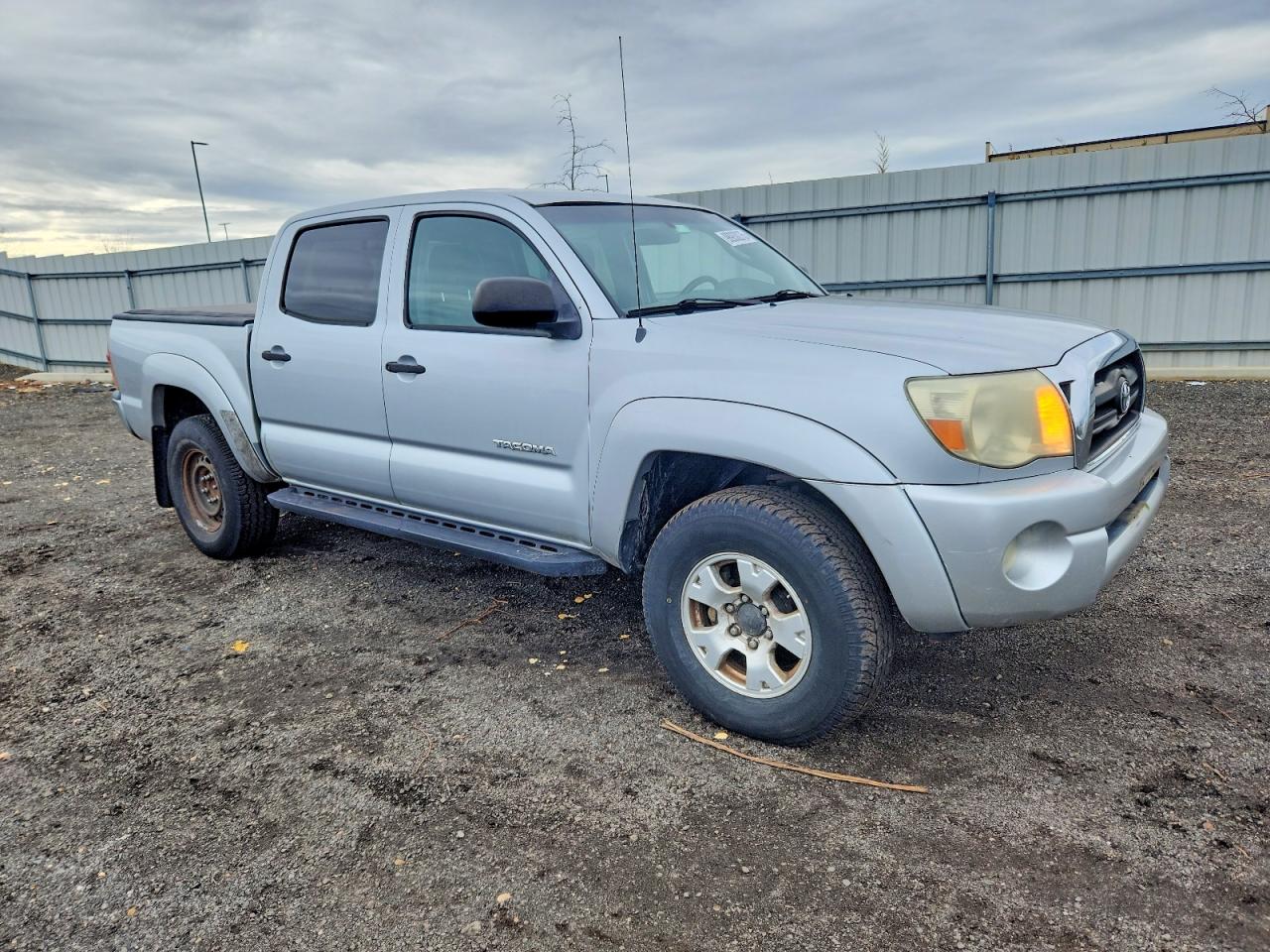 2006 TOYOTA TACOMA DOUBLE CAB photo 4