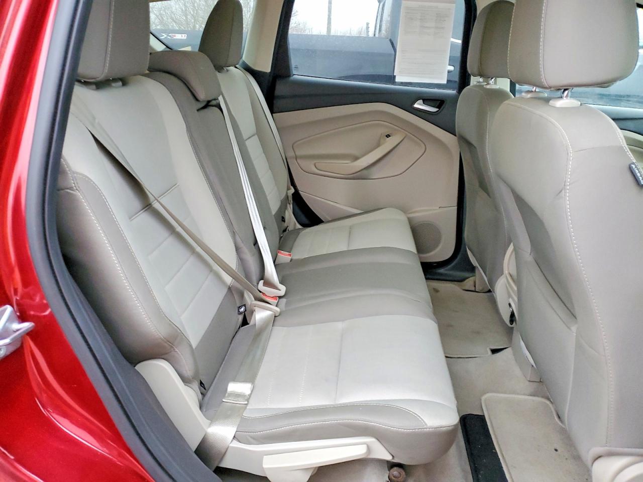 2015 FORD ESCAPE SE photo 10