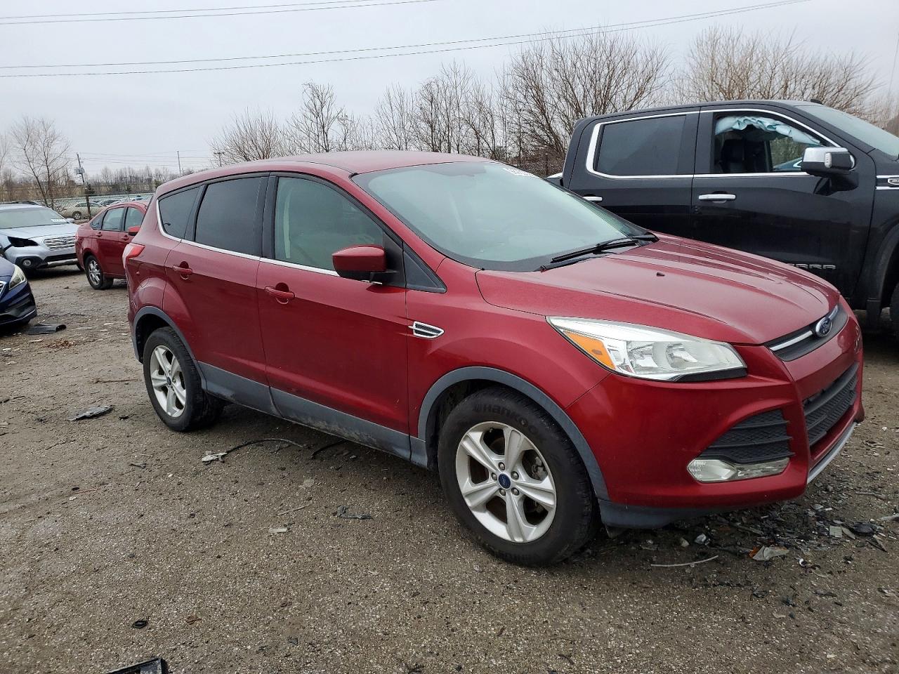 2015 FORD ESCAPE SE photo 4