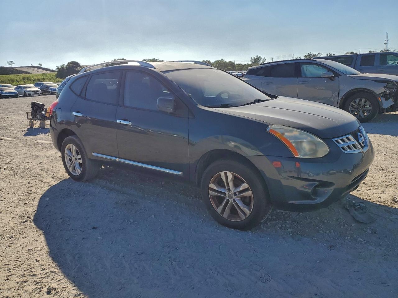 2013 NISSAN ROGUE S photo 7