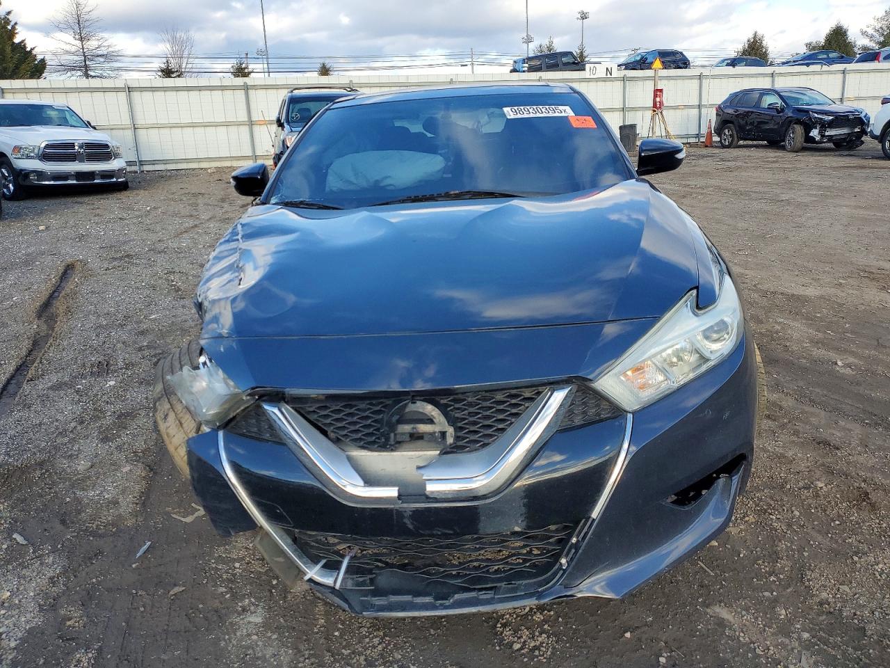 2017 NISSAN MAXIMA 3.5S photo 9