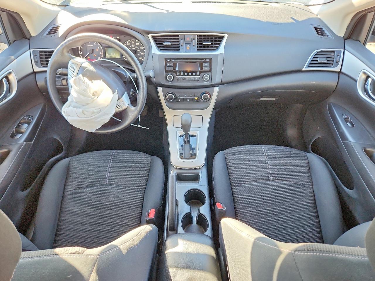 2015 NISSAN SENTRA S photo 8